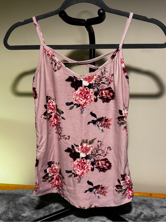 Rue21 Tops - Rue21 Pink Floral Crisscross Strap Cami